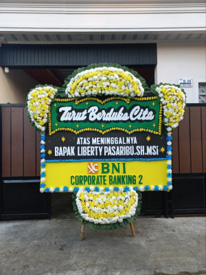 Papan Bunga Duka di Mempura